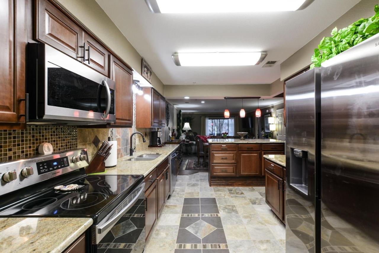 Luxury Condos At Thousand Hills - Heart Of Branson - Beautifully Remodeled - Spacious And Affordable Экстерьер фото