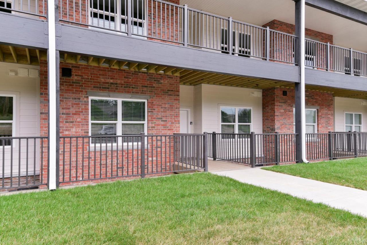 Luxury Condos At Thousand Hills - Heart Of Branson - Beautifully Remodeled - Spacious And Affordable Экстерьер фото