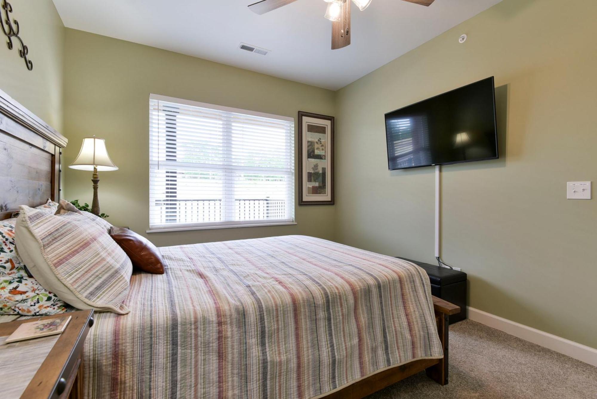 Luxury Condos At Thousand Hills - Heart Of Branson - Beautifully Remodeled - Spacious And Affordable Номер фото