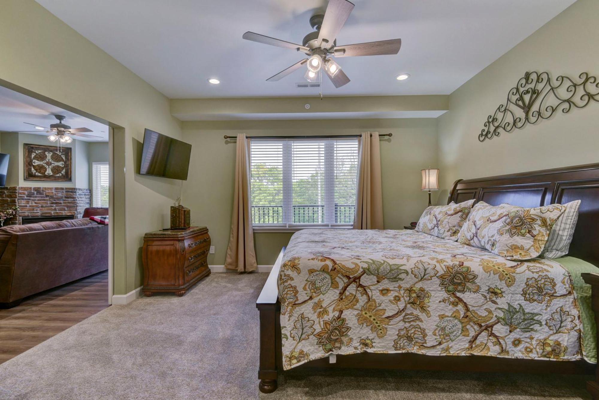 Luxury Condos At Thousand Hills - Heart Of Branson - Beautifully Remodeled - Spacious And Affordable Номер фото